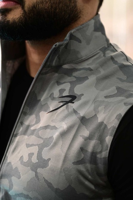 Fuaark Camo Sleeveless Jacket